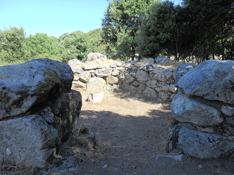 teti-s-urbale-villaggio-nuragico-capanna-6