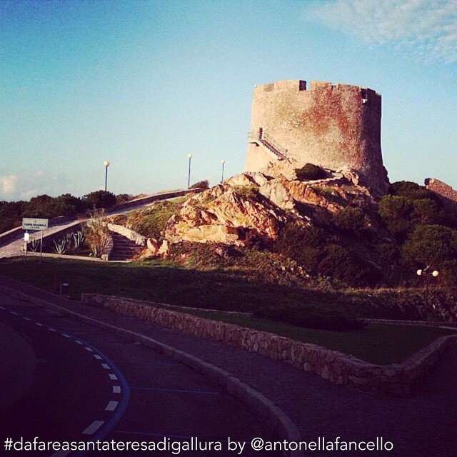 torre-longonsardo-santa-teresa-gallura