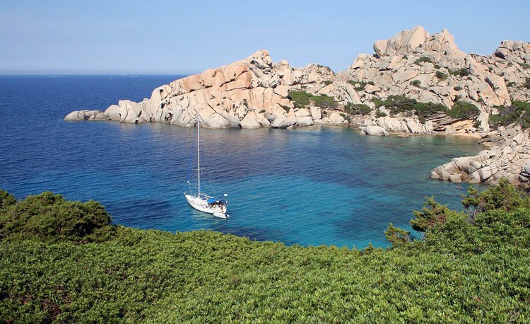 caletta-capo-testa