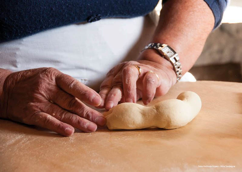 lavorazione-pane-ollolai