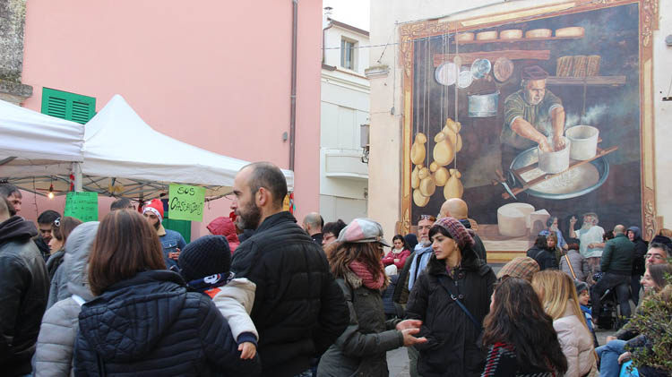 folla_a_rochittas_in_festa