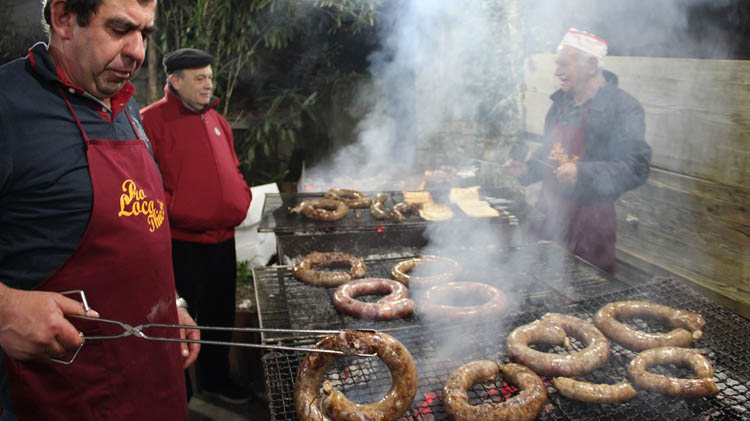 salsiccia_rochitas_in_festa_thiesi