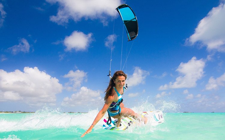 kitesurf-ragazze-sardegna
