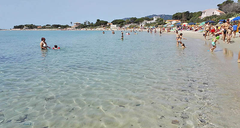 spiaggia-su-guventeddu-pula