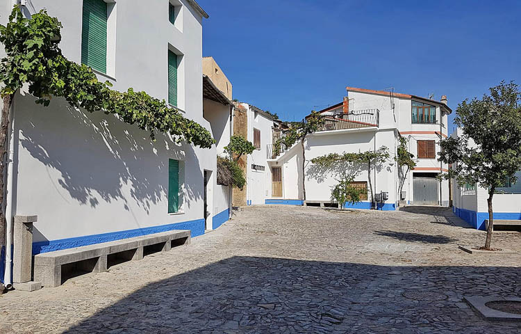 pergola_village_orani