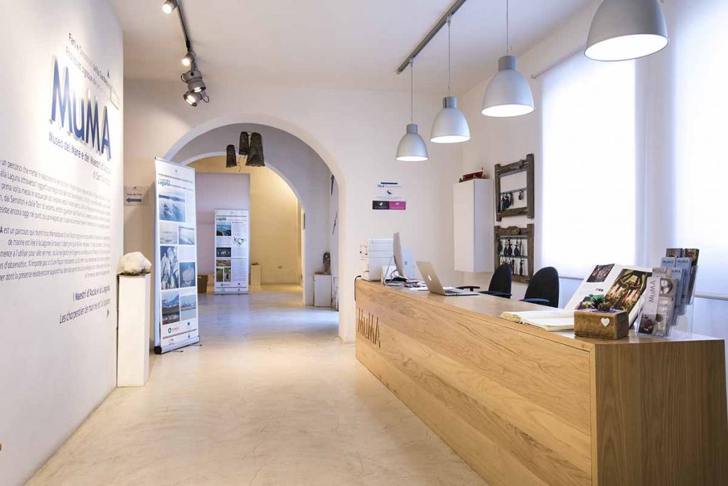 Reception del Muma Hotel a Sant'Antioco