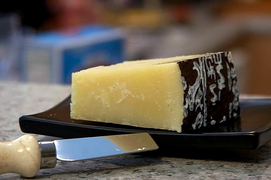 Formaggio di pecora nera di Arbus