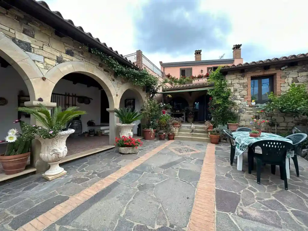 Casa storica in pietra in Marmilla | Sardegna in blog