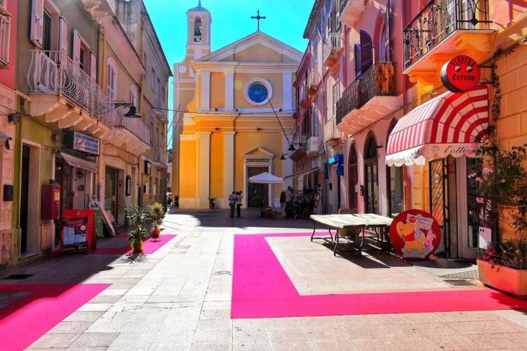 Carloforte ci riporta in Liguria