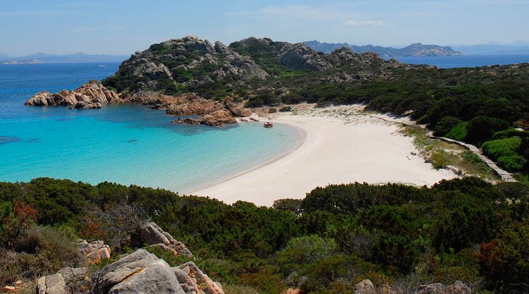 spiaggia-rosa-budelli-2