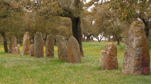 fila-menhir-a-pranu-mutteddu-goni