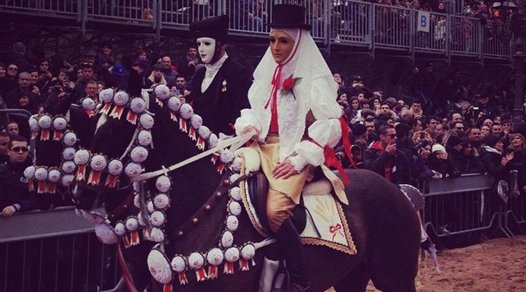 Foto della Sardegna: Tra carnevali tipici e scorci paesaggistici!