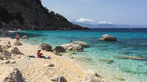 cala-gabbiani-baunei