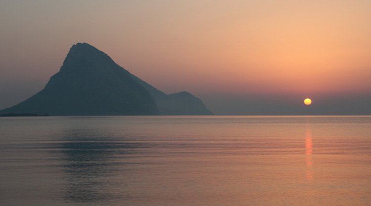 alba-a-tavolara-sardegna