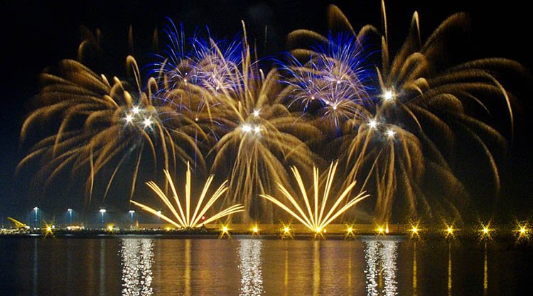 fuochi-pirotecnici-di-capodanno-ad-alghero