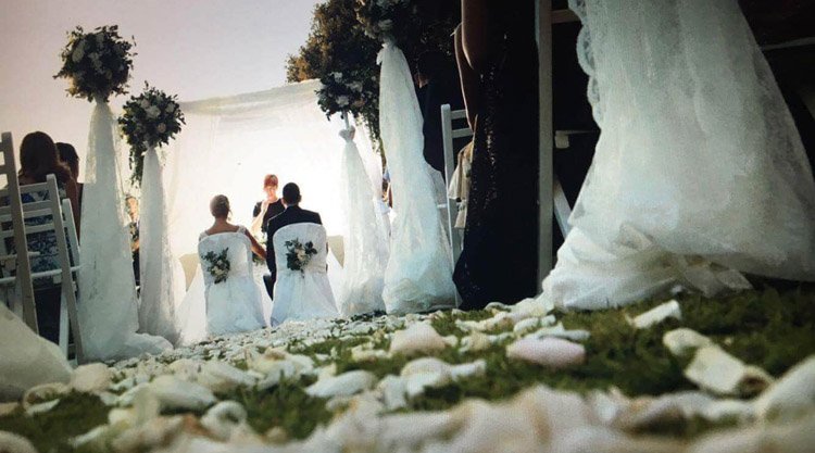 Oggi Sposi & Events racconta il Luxury Wedding nel Paradiso della Sardegna
