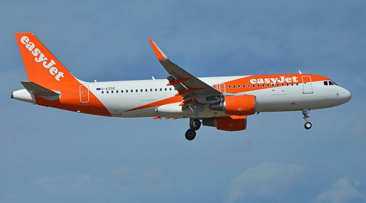 aereo-EasyJet-alghero