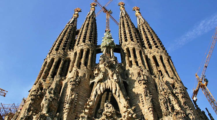sagrada-familia-barcellona