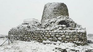 nuraghe-santu-antine-innevato