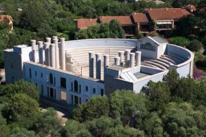 Porto Cervo Festival 2022, il teatro Mario Ceroli