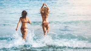 bagno_in_mare_sardegna