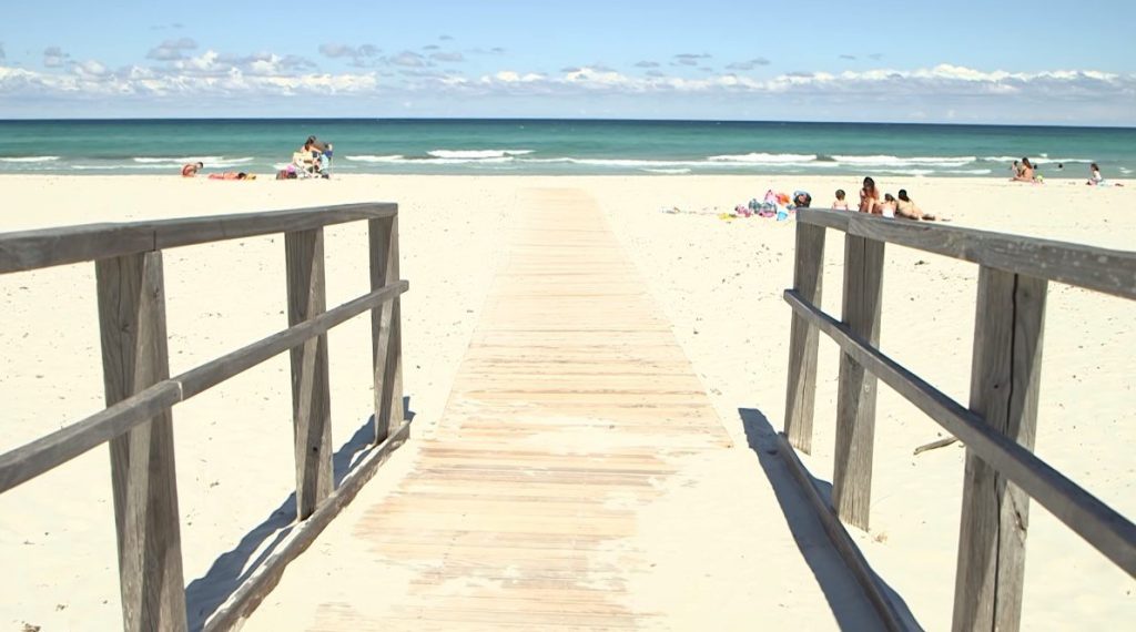 ingresso_spiaggia_la_cinta_san_teodoro