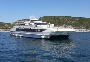 Catamarano veloce Sardegna Corsica