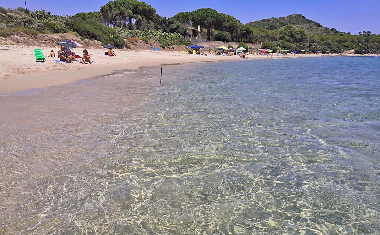spiaggia_su_guventeddu_pula