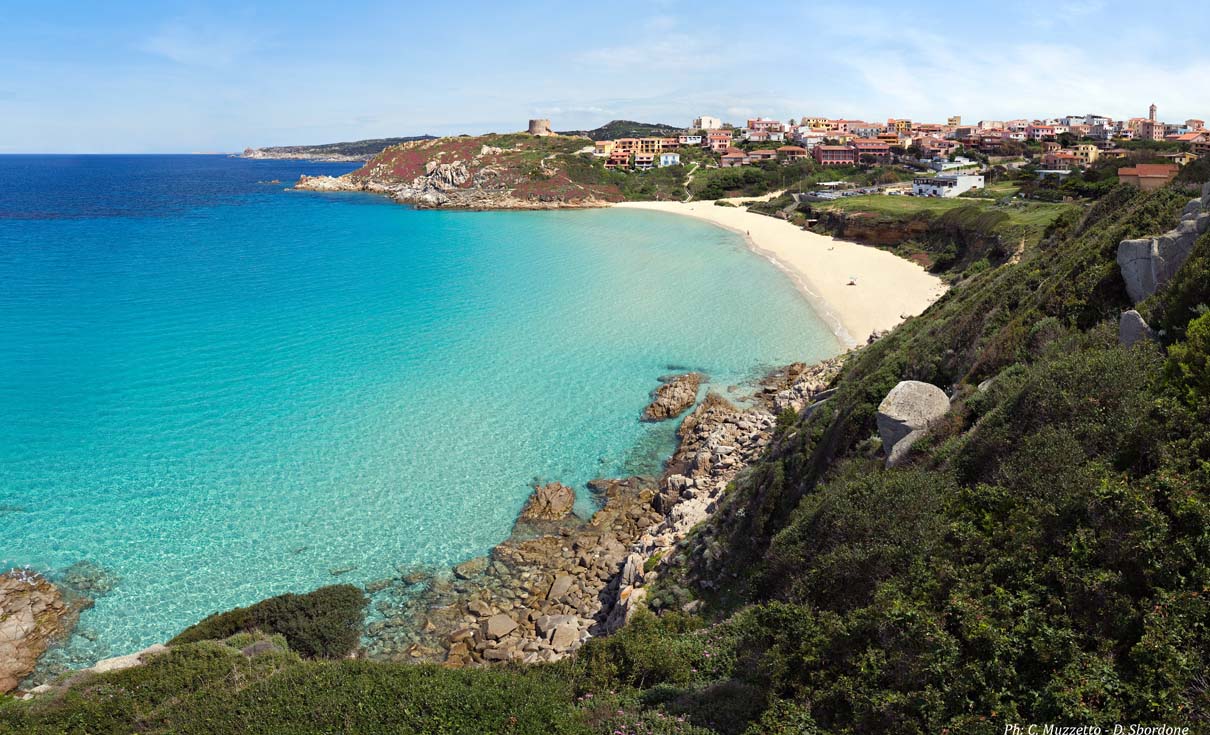 Spiaggia della rena bianca a Santa Teresa Gallura