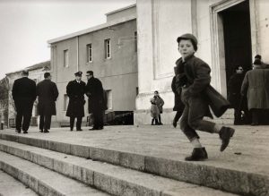 Foto della Sardegna a cura di Lisetta Carmi al Man di Nuoro