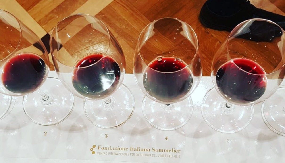 Degustazione vini della Fondazione Italiana Sommelier
