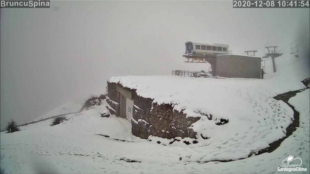 Neve a Fonni nel giorno dell'Immacolata