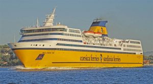 Traghetto per la Sardegna della Sardinia Ferries