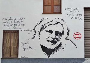Murale Gino Strada a Orgosolo