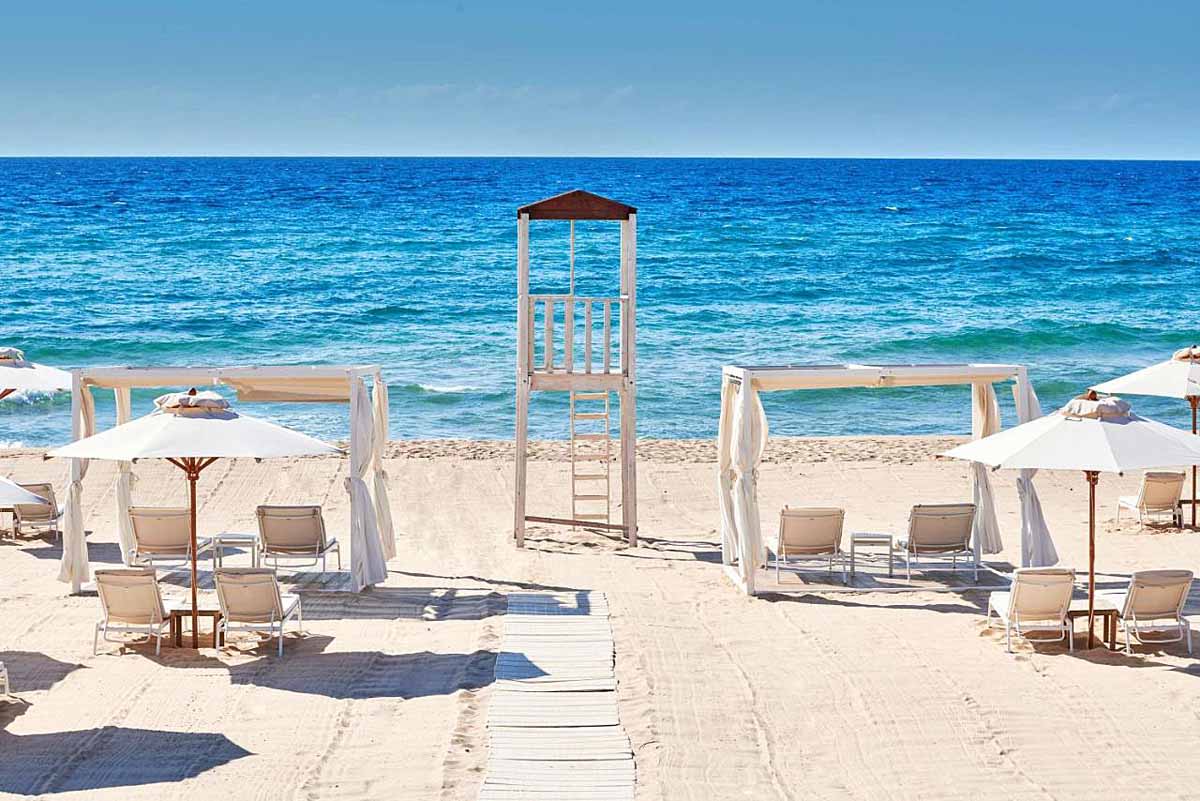 Conrad Chia Laguna Resort, in Sardegna