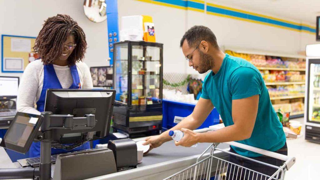 Eurospin, qual è lo stipendio medio dei cassieri - sardegnainblog.it - 20250915