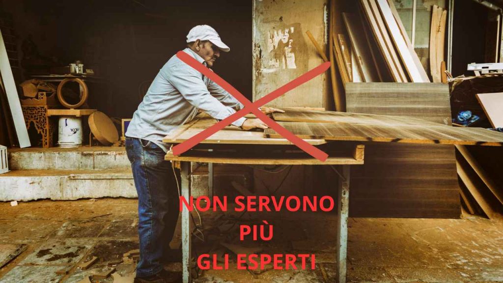 Falegname intento nel suo lavoro