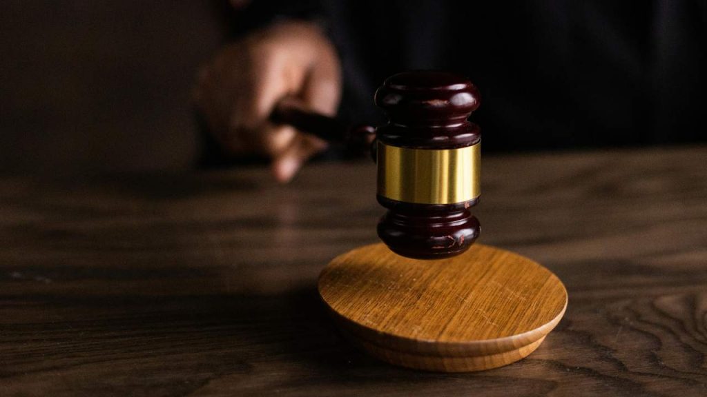 Cagliari, arrestato 72enne: deve scontare un anno e 4 mesi | Condanna definitiva per atti sessuali con minore
