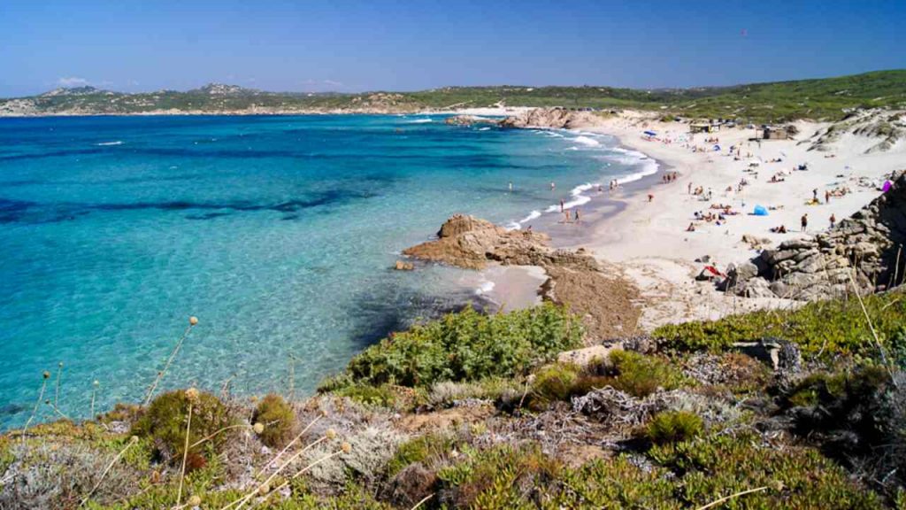 Il turismo in Sardegna cambia lingua