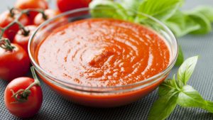 Passata di pomodoro fatta in casa